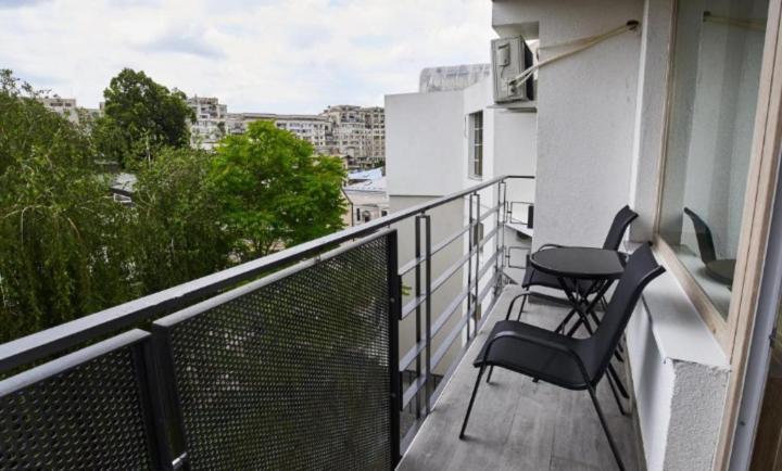 Lux Apartament Bacău Buitenkant foto
